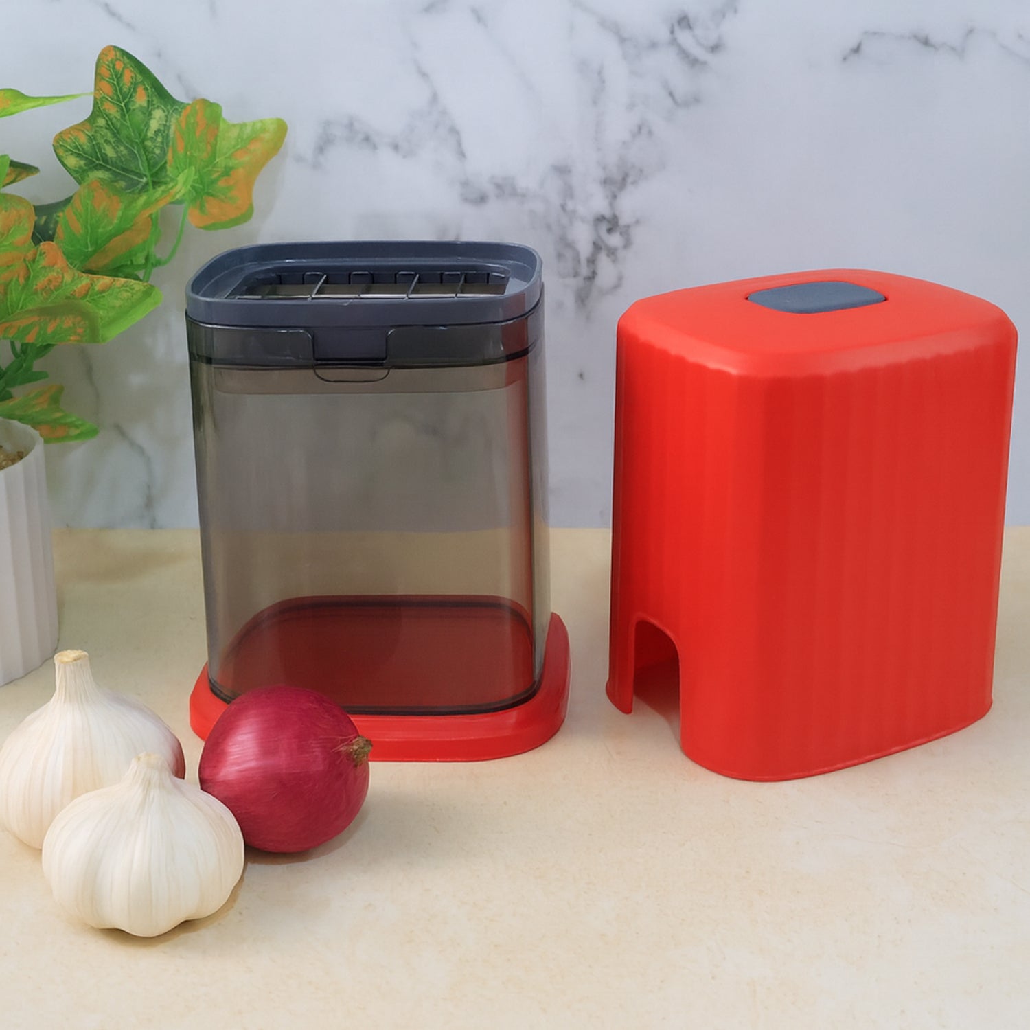 Supermom Multipurpose Onion, Garlic & Vegetable Chopper (1 Pc) Supermom Multipurpose Onion, Garlic & Vegetable Chopper (1 Pc)
